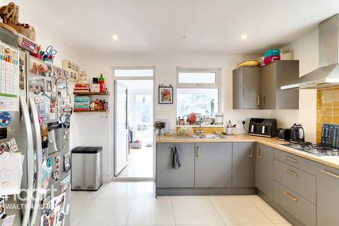 3 bedroom end of terrace house for sale, Durban Road, Walthamstow