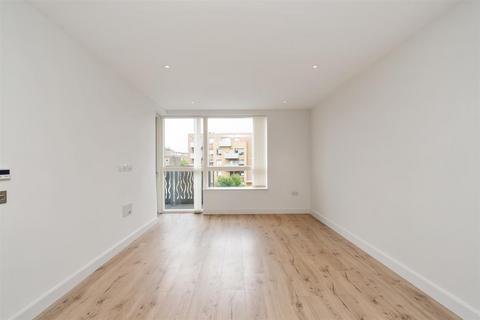 2 bedroom apartment to rent, High Street, Hornsey N8