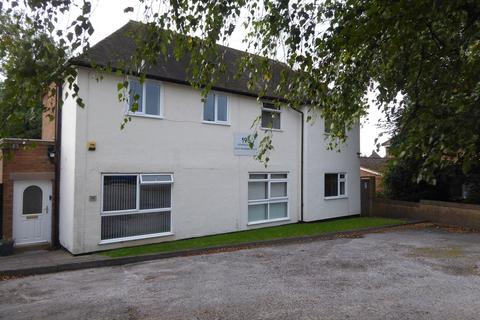 Flat 2, 196 Lichfield Road, Bloxwich, Walsall, WS3 3BS