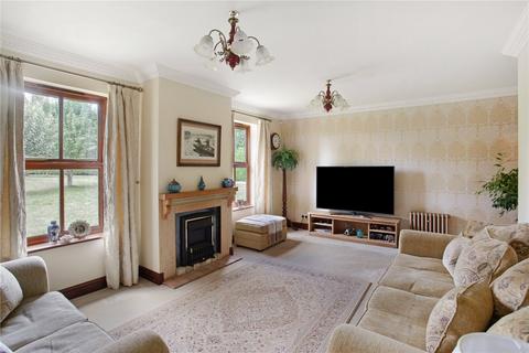 4 bedroom equestrian property for sale, Middlefield Lane, Henlow, Bedfordshire, SG16