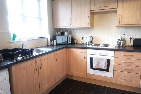 2 bedroom flat to rent, West View Road, Mexborough, UK, S64