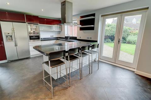 5 bedroom detached house for sale, Alderman Way, Weston Under Wetherley, Leamington Spa