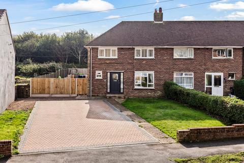 3 bedroom end of terrace house for sale, Old Folkestone Road, Aycliffe, Dover, CT17