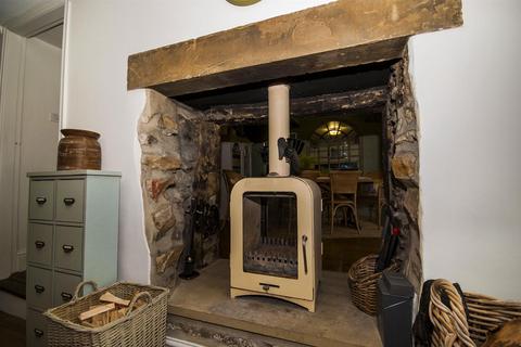 7 - 11 Mill Cottages, Salterforth, Barnoldswick, BB18 5TL