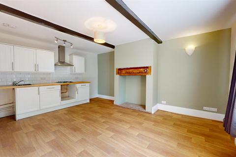 2 bedroom terraced house for sale, Towngate, Northowram, Halifax