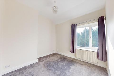 2 bedroom terraced house for sale, Towngate, Northowram, Halifax