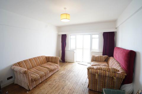 3 bedroom flat for sale, Marine Court, St Leonards On Sea