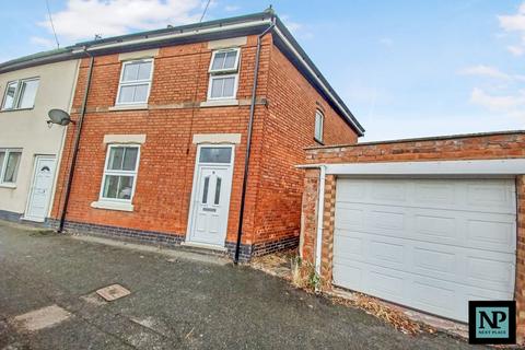 3 bedroom terraced house to rent, Ludgate, Tamworth, B79