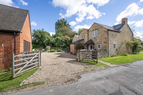 5 bedroom detached house for sale, Little Compton