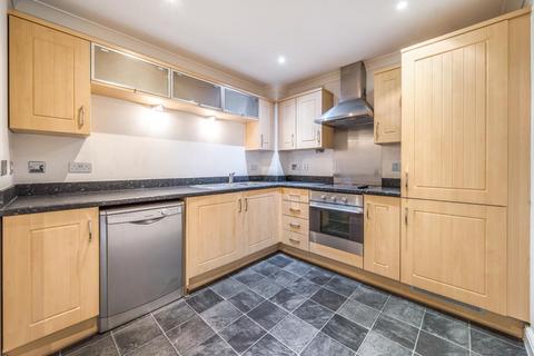 2 bedroom flat for sale, Slough,  SL3,  SL3