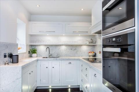 5 bedroom semi-detached house to rent, Princedale Road, Holland Park, W11