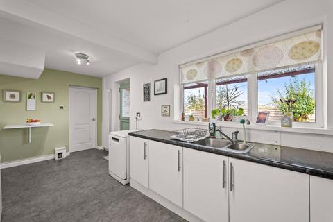 7 Ash Grove, Darrington, Pontefract, WF8 3AA