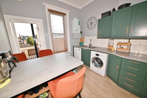 First Floor Flat, 68a Broad Street, Teddington, TW11 8QY