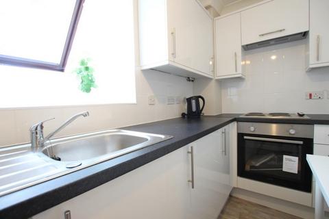 2 bedroom apartment to rent, The Oasis, Bromley BR1