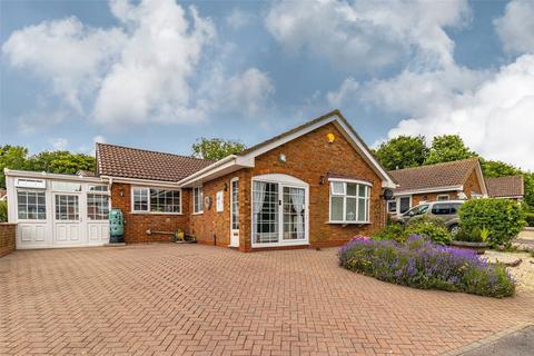 3 bedroom bungalow for sale, Langdale Drive, Swindon SN5