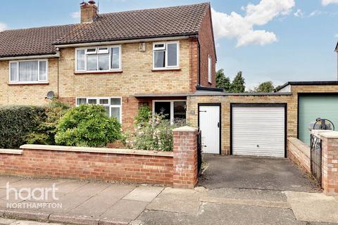 3 bedroom semi-detached house for sale, Ennerdale Road, Northampton