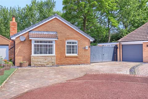 2 bedroom bungalow for sale, Salcombe Close, Tollesby Hall