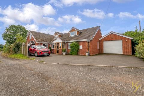 4 bedroom detached house for sale, Worcester WR6