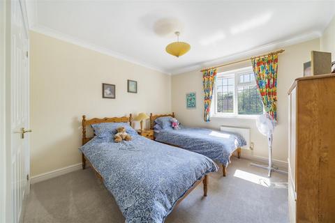 Foxwood House Delarue Close, Tonbridge, TN11 9NN