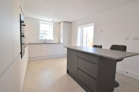 2 bedroom end of terrace house for sale, Naunton Crescent, Leckhampton, Cheltenham, GL53