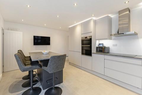 2 bedroom end of terrace house for sale, Naunton Crescent, Leckhampton, Cheltenham, GL53