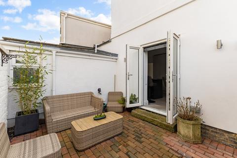 2 bedroom end of terrace house for sale, Naunton Crescent, Leckhampton, Cheltenham, GL53