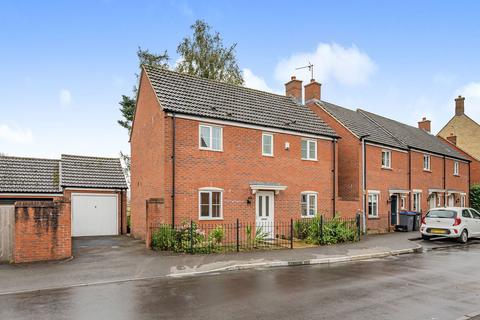 3 bedroom detached house for sale, Cossor Road, Pewsey, SN9 5HX