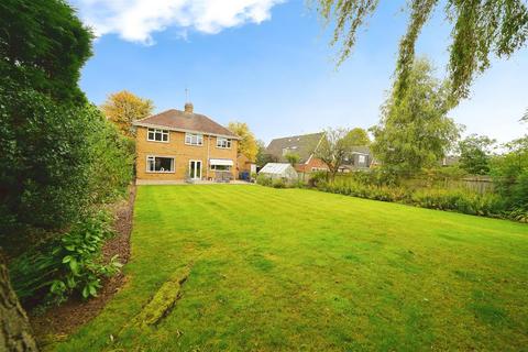 4 bedroom detached house for sale, The Vale, Kirk Ella