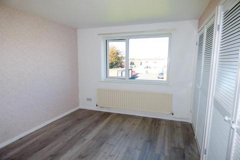 2 bedroom flat to rent, Chichester Way, Jarrow