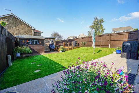 3 bedroom detached house for sale, Hillside Road, Hastings