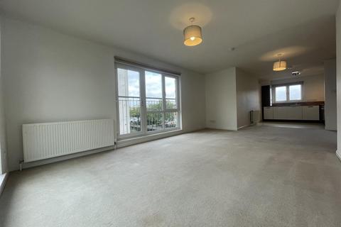 2 bedroom flat to rent, Monart Road, Perth