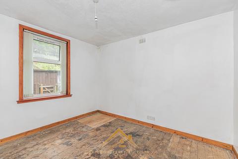 3 Holmside, Balmaclellan, Castle Douglas, DG7 3QD