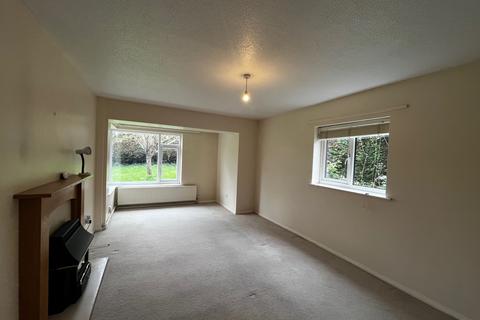 4 bedroom detached house to rent, Warwick Road, Keynsham BS31