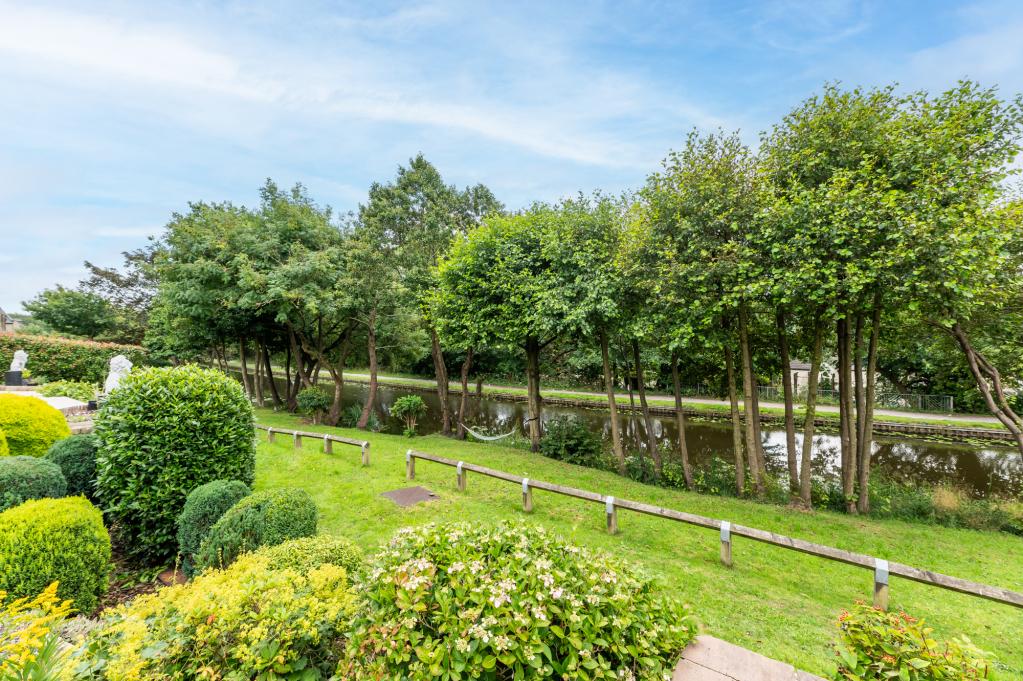 Canal Front