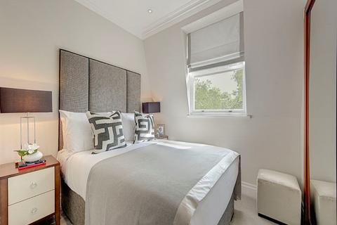 2 bedroom apartment to rent, 86-92 Kensington Gardens Square, London W2