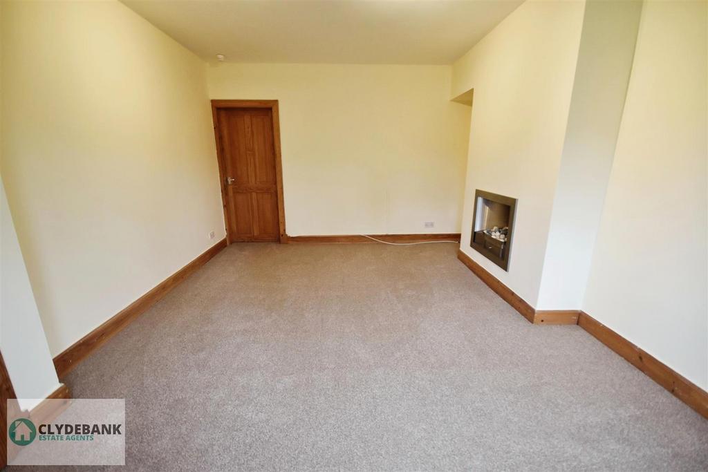 Park Road, Clydebank G81 2 bed semidetached house to rent £950 pcm