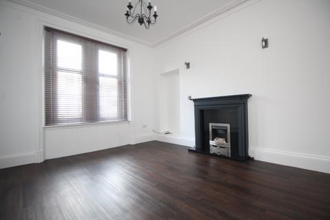 2 bedroom flat to rent, 48 John Street, Helensburgh, G84 8XL