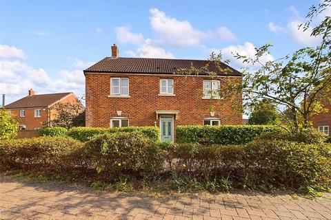 4 bedroom detached house for sale, Stanbridge Way, Quedgeley, Gloucester, Gloucestershire, GL2