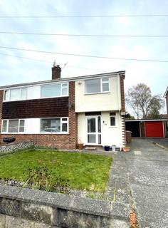 3 bedroom semi-detached house to rent, Axholme Road, Wirral CH61