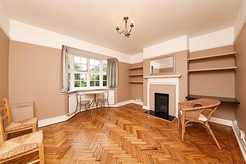 1 bedroom maisonette to rent, Midholm Close, Hampstead Garden Suburb