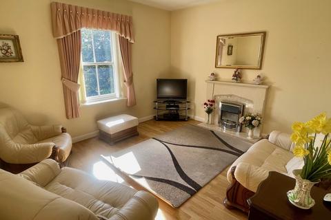 2 bedroom flat for sale, Hollyoak Way, Cannock, Staffordshire, WS11