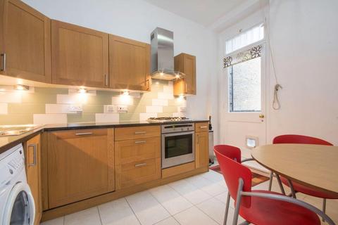 1 bedroom flat to rent, Heyford Avenue, Vauxhall SW8