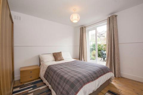 1 bedroom flat to rent, Heyford Avenue, Vauxhall SW8