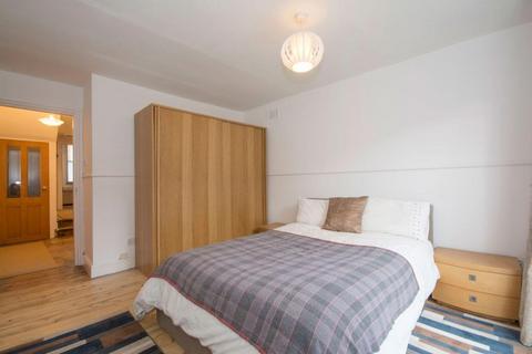 1 bedroom flat to rent, Heyford Avenue, Vauxhall SW8