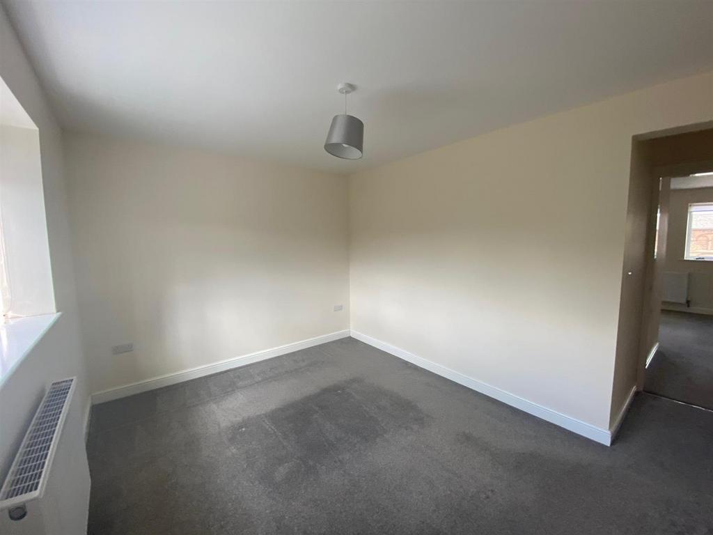 Flat 4 11.jpg