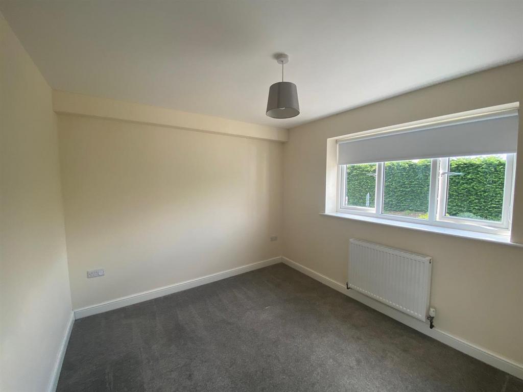 Flat 4 8.jpg