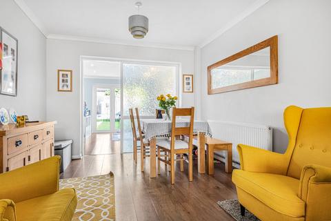 88 Brookside Avenue, Ashford, TW15 3LY