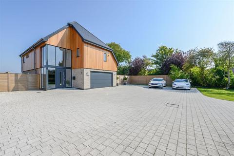 undefined, Warren Road, Littlestone, New Romney