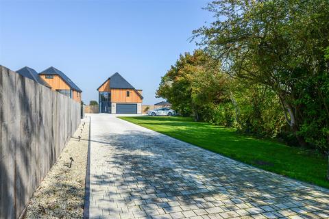 undefined, Warren Road, Littlestone, New Romney