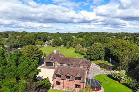 6 bedroom detached house for sale, Bashley Cross Road, Bashley, BH25